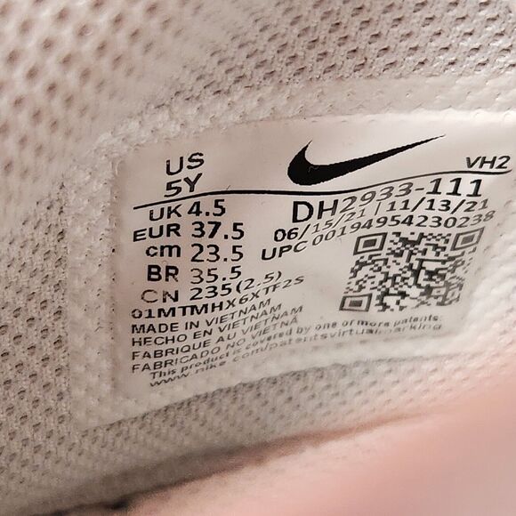 Nike DH2933-111 Air Force 1 GS Size 5Y Triple White Athletic Mid Top Sneakers - Picture 12 of 12